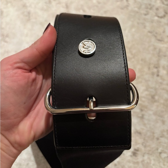 Michael Kors wide leather belt with elastic band - Picture 5 of 5